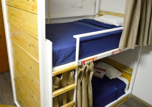 8-POD ENSUITE DORM SHARED