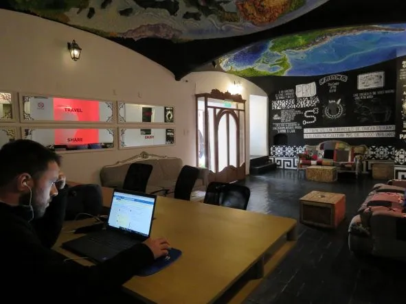 Digital nomad working in Pariwana Cusco coworking space, Peru