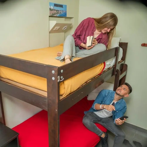 TWIN STANDARD PRIVATE