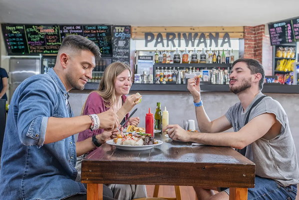 Pariwana bar & restaurant