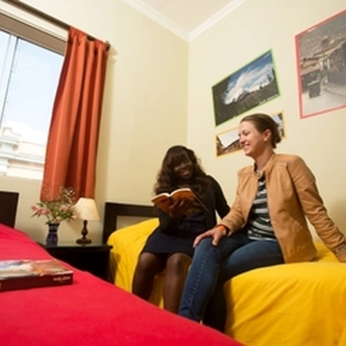 TWIN ENSUITE PRIVATE